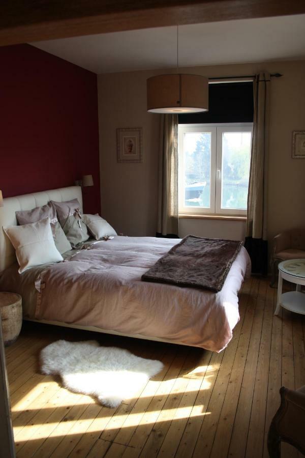 Orivage Bed & Breakfast Annevoie-Rouillon Bagian luar foto